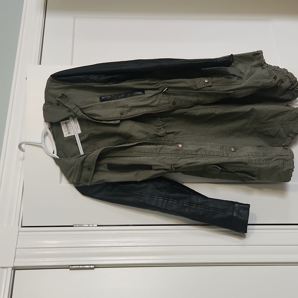 Spring/Fall Hooded Jacket - Picture 7 of 7